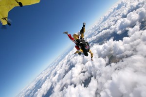世界拳击退役运动员就业扶持政策实施细则公布，职业拳击手退役年龄